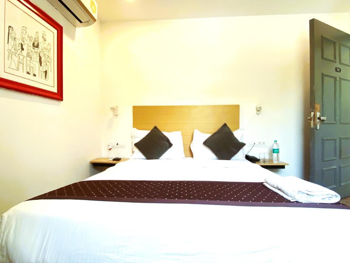 Qotel Hotel Ip Residency East Delhi Preet Vihar 新德里 外观 照片